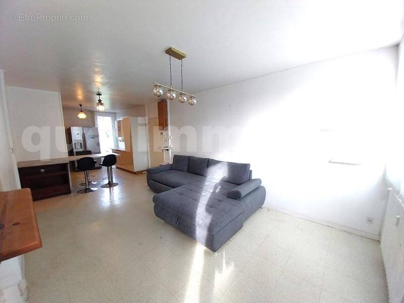 20260114_104853-2 - Appartement à COURNON-D'AUVERGNE