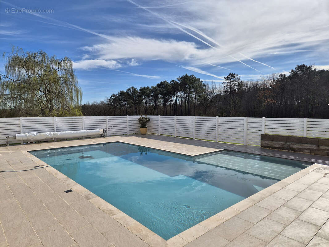 Maison à SAUVETERRE-DE-GUYENNE