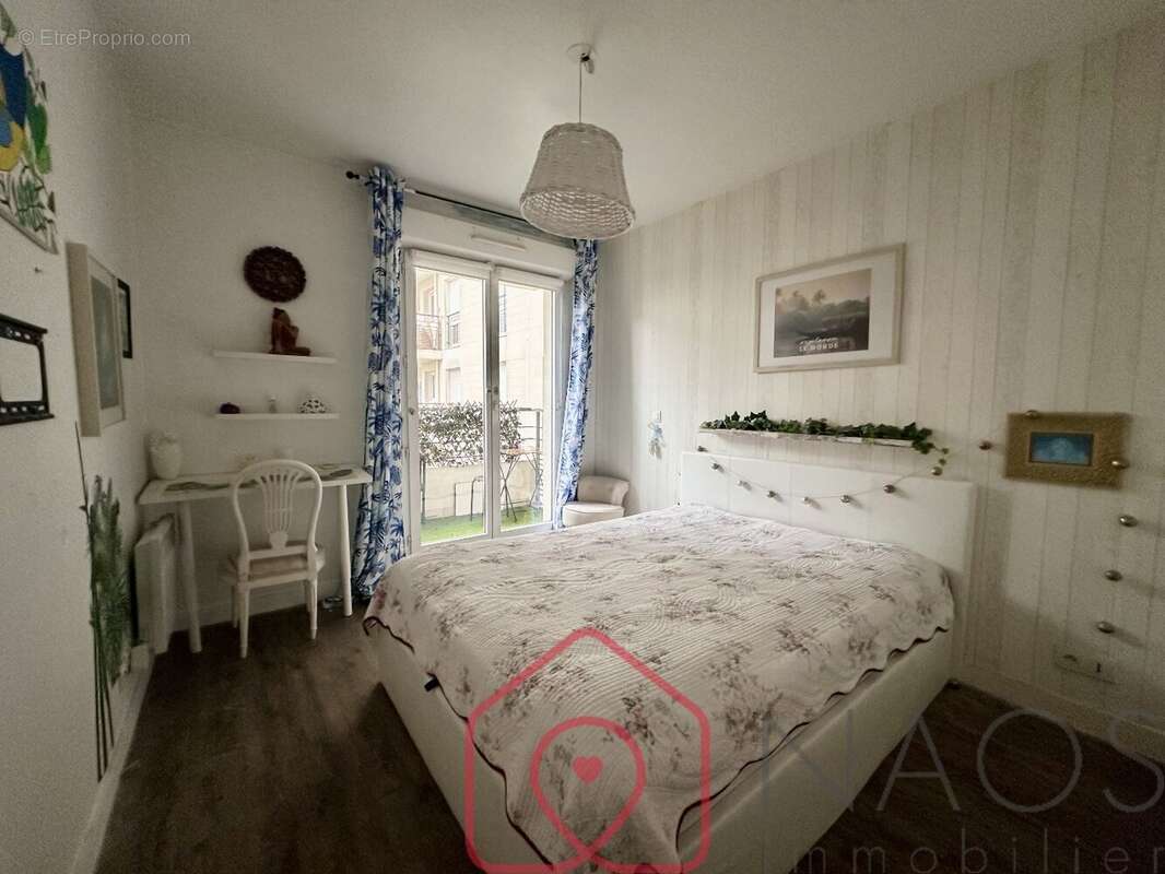 Appartement à LE PLESSIS-ROBINSON