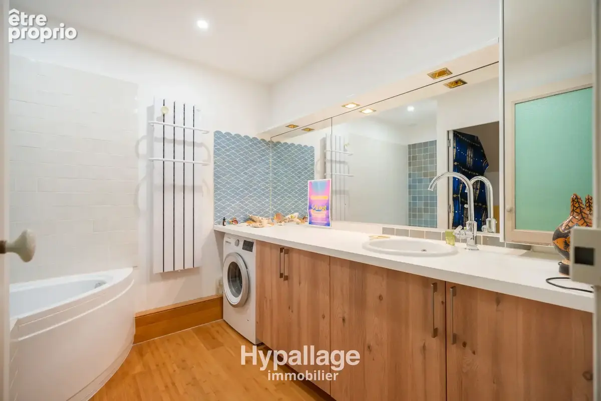 Vente T4 - Lumineux, Calme, Exterieur - 13001 MARSEILLE - photo 12