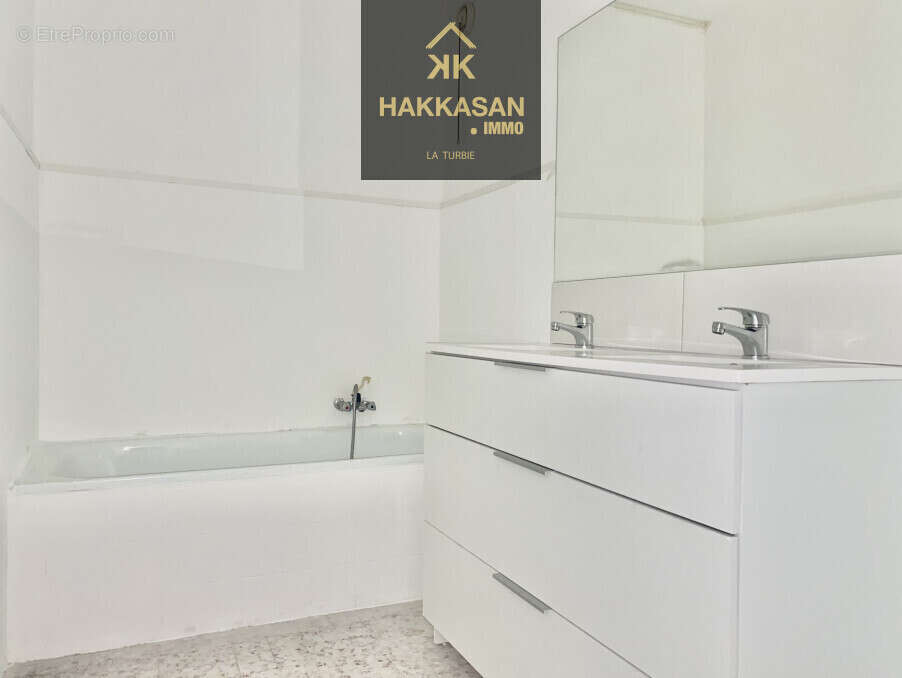 Appartement à BEAUSOLEIL