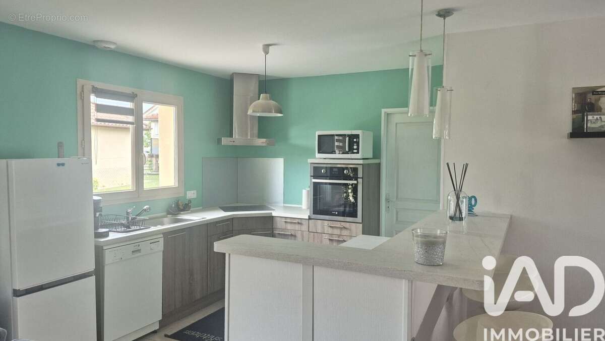 Photo 3 - Maison à SAINT-LEONARD-DE-NOBLAT