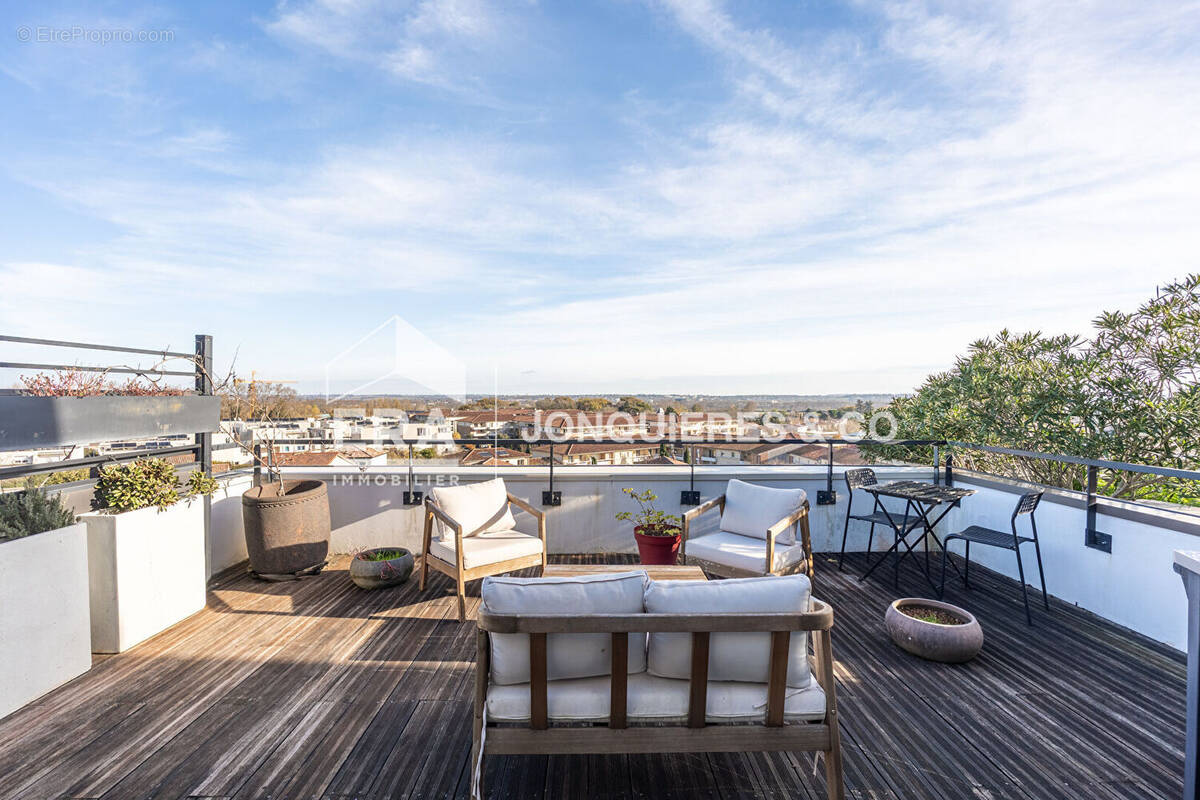 Appartement à AUZEVILLE-TOLOSANE