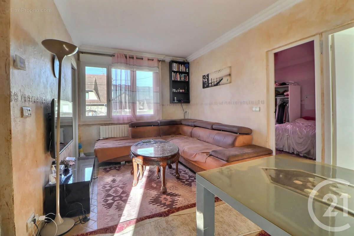 Maison à AULNAY-SOUS-BOIS