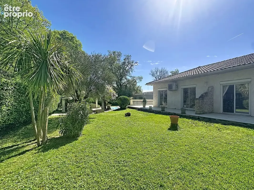 Maison 243 m² à Roques  - photo 4