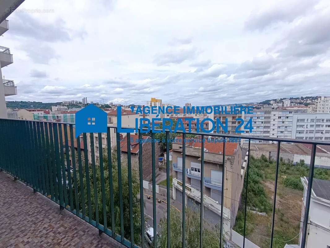 Appartement à SAINT-ETIENNE