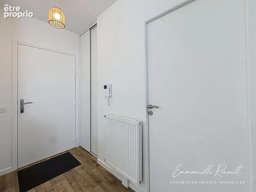 Sarzeau · Appartement T2 de 43 m² avec balcon et parking couvert, à 1 km du Golfe et 300m des commerces - photo 9
