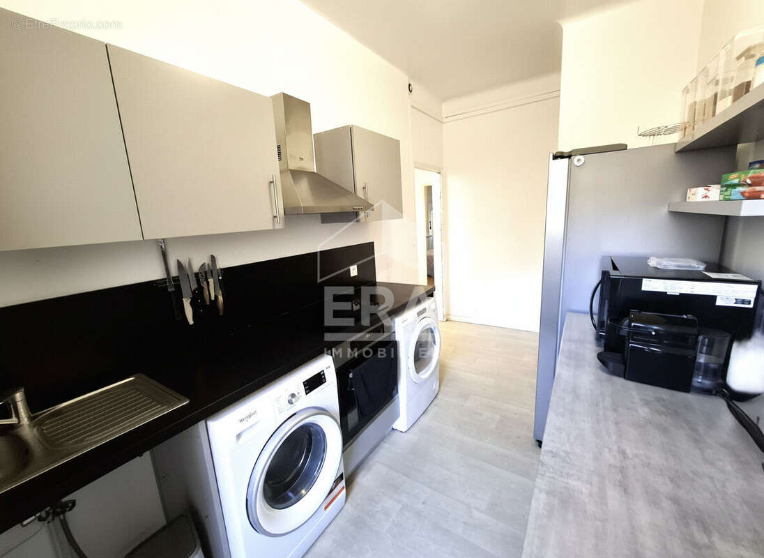 Appartement à MARSEILLE-5E
