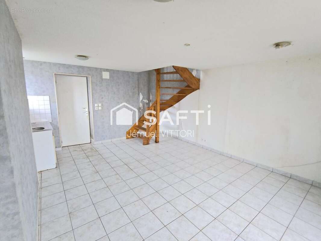 Photo 2 - Maison à ERNEE