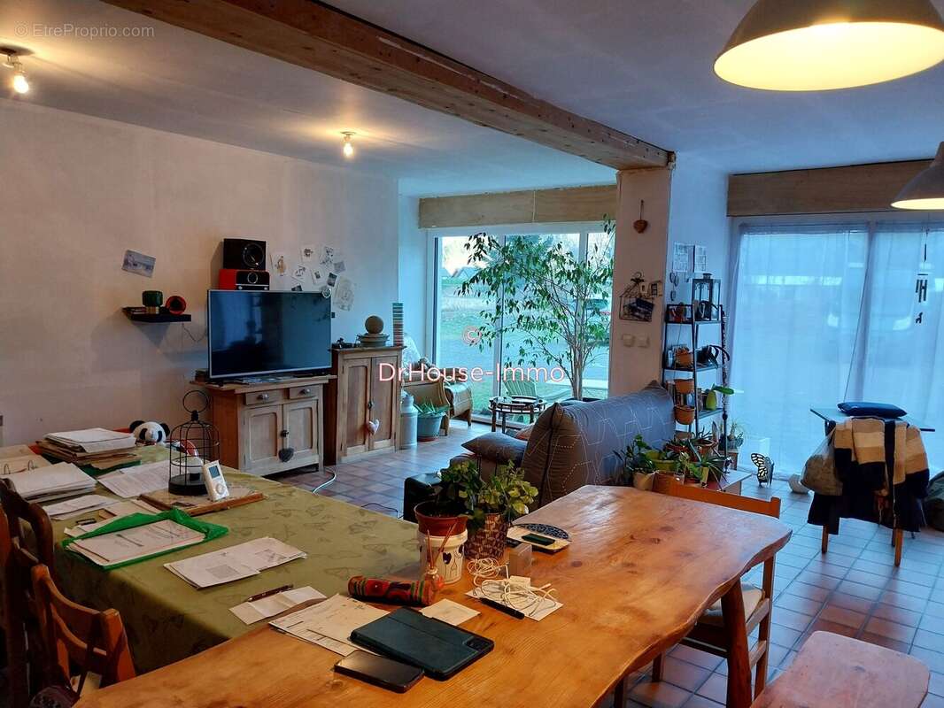 Appartement à LA MORTE