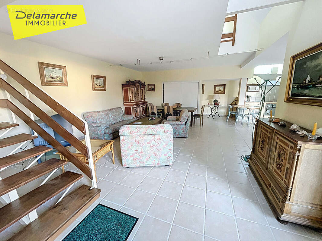 Appartement à HAUTEVILLE-SUR-MER