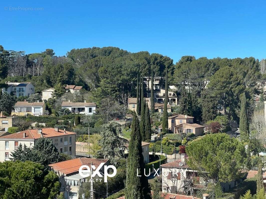 Appartement à AIX-EN-PROVENCE