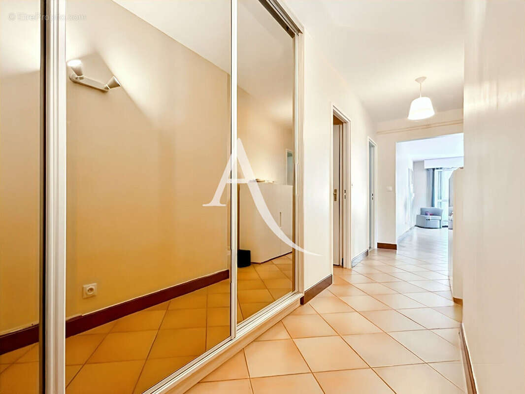 Appartement à BOIS-D'ARCY
