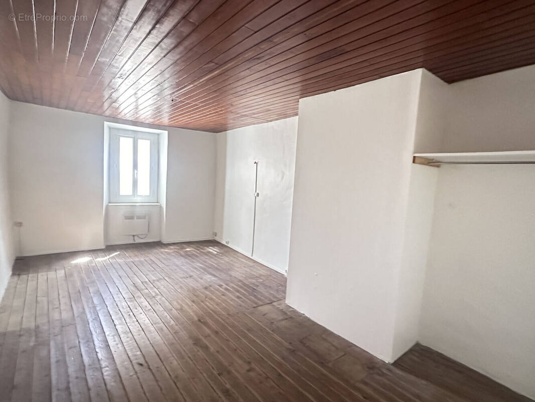 Photo 1 - Maison à VILLEMAGNE