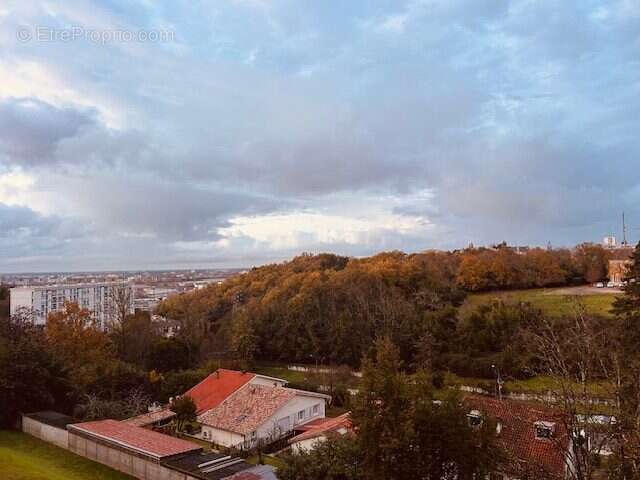 Appartement à CENON