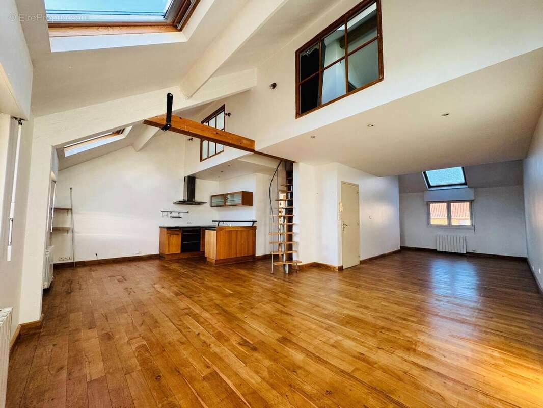 Photo 2 - Appartement à FRETIN