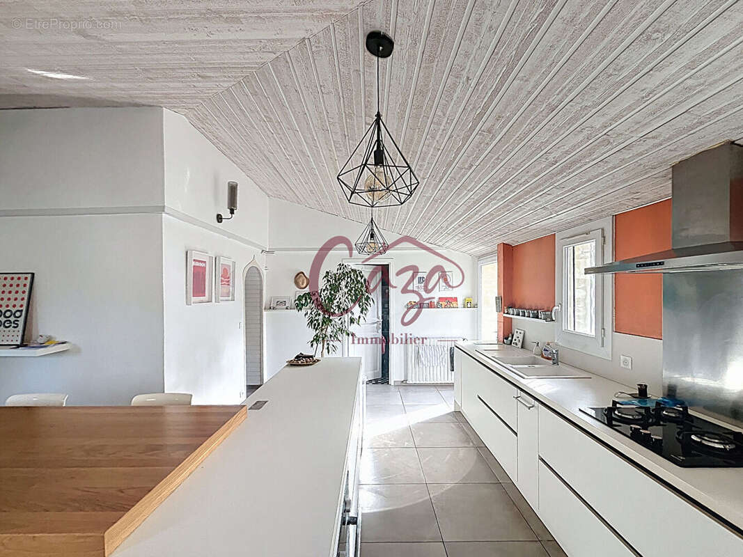 Maison à LATRESNE