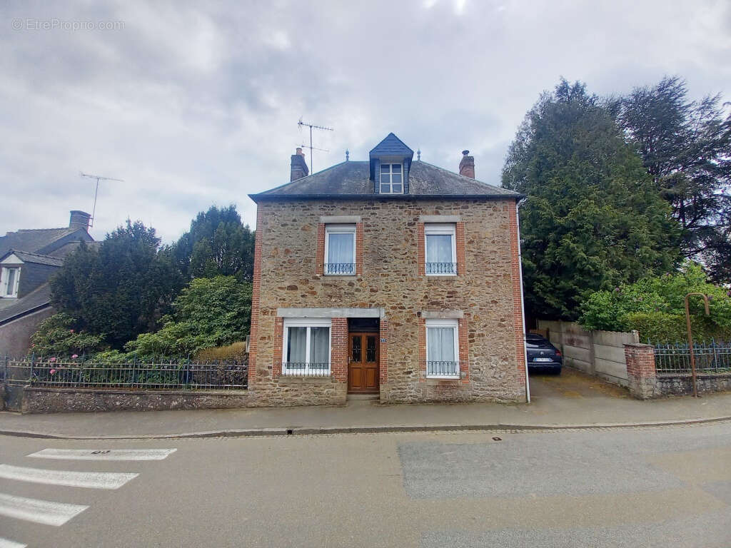 Maison à PONTMAIN