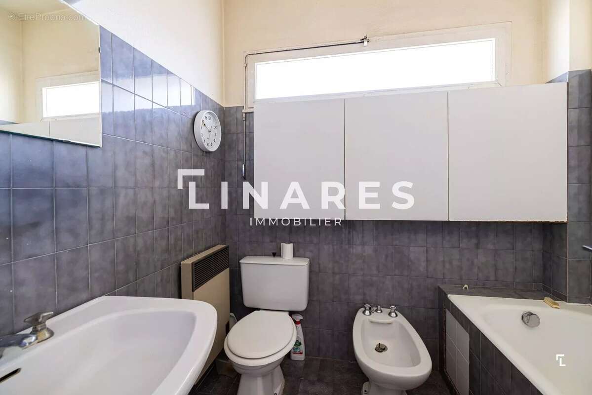 Appartement à MARSEILLE-9E