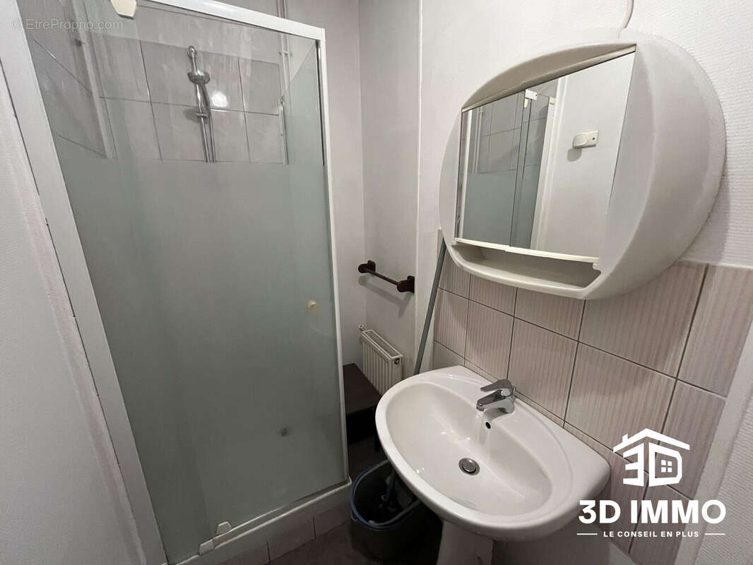 Appartement à AVESNES-SUR-HELPE