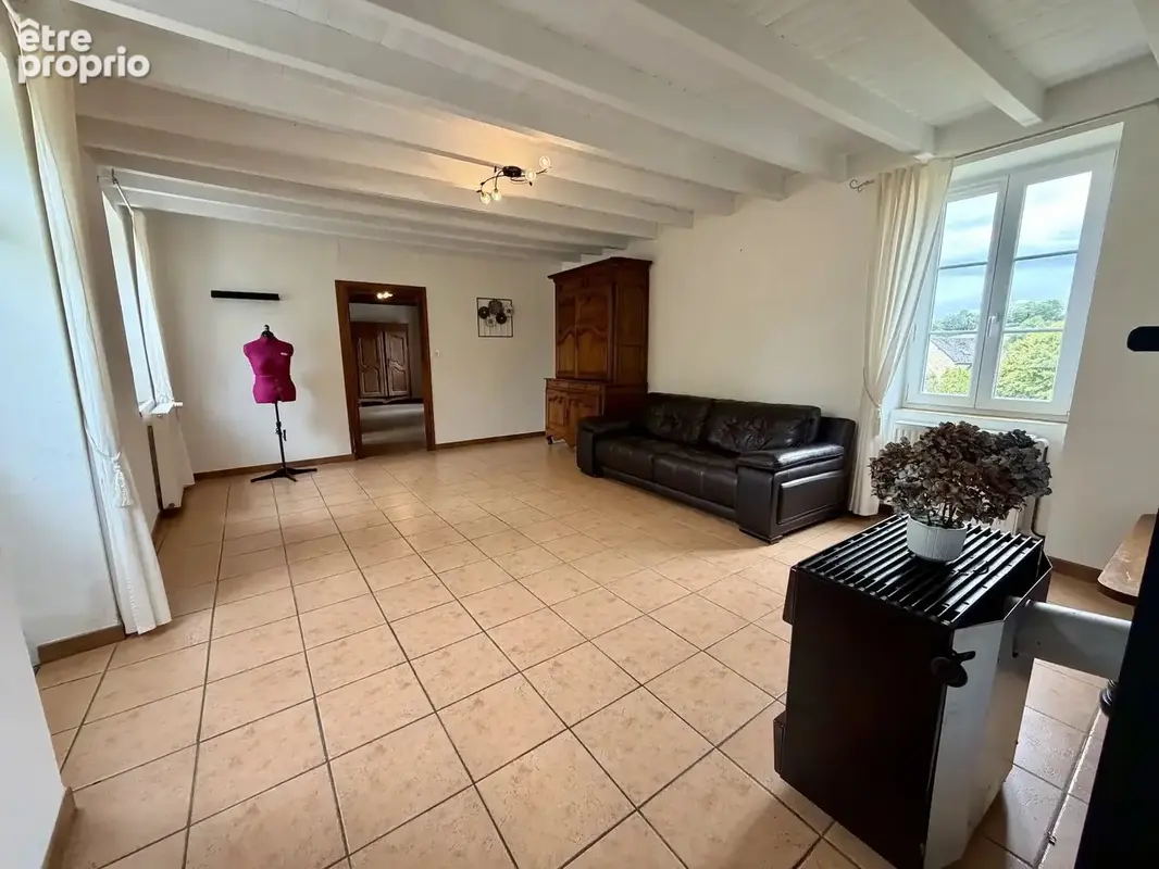 Maison de plain-pied divisible à vendre à Villapourçon - photo 7