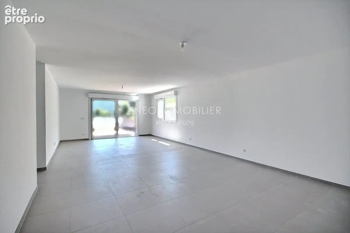 Appartement 4 pièces 110 m² à vendre à Bourg-Saint-Maurice (73700) - photo 3