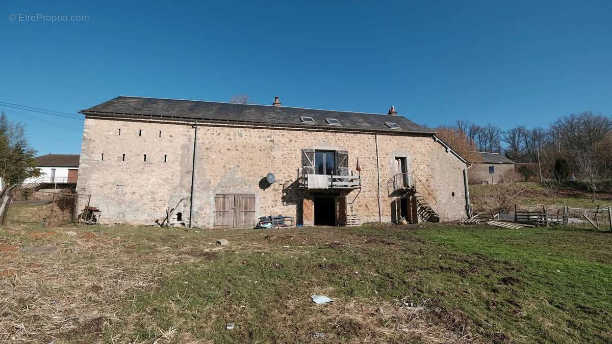 Maison à ARLEUF