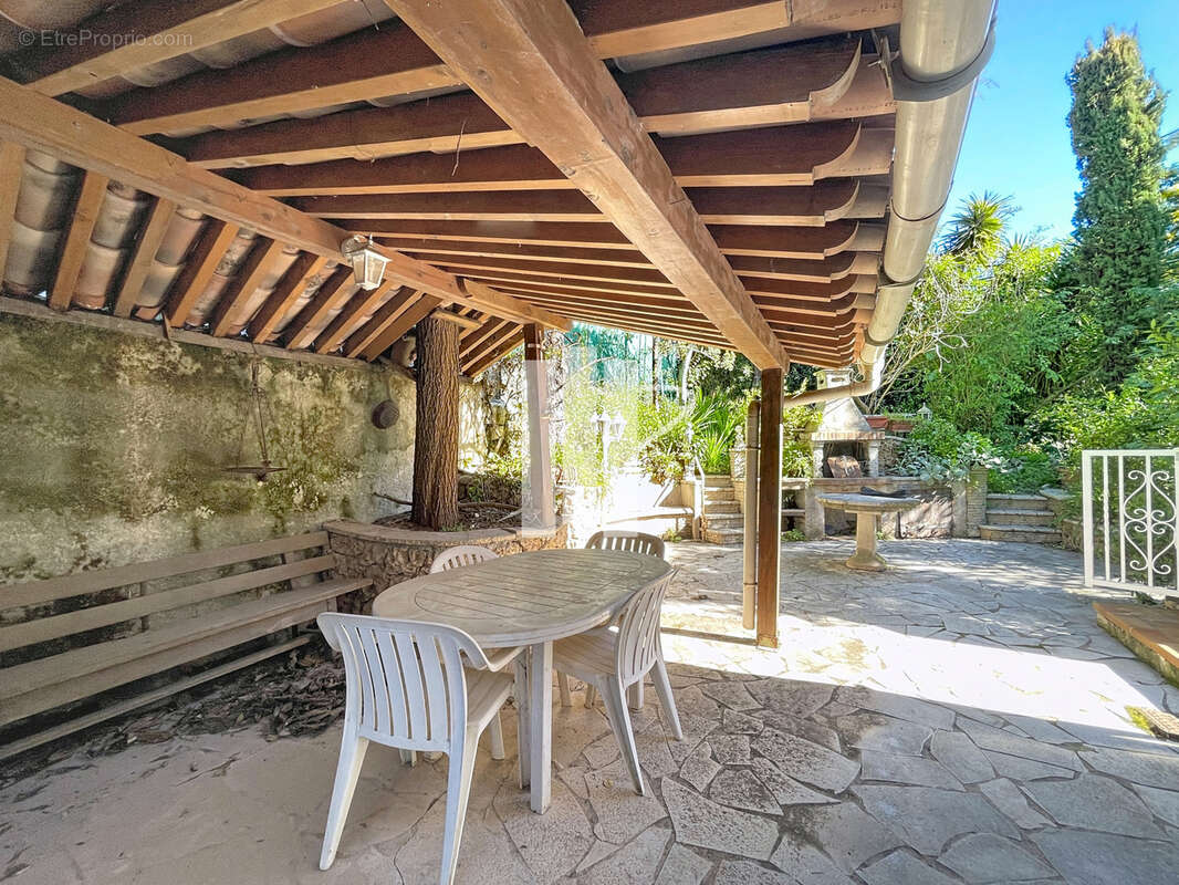 Appartement à SAINT-RAPHAEL