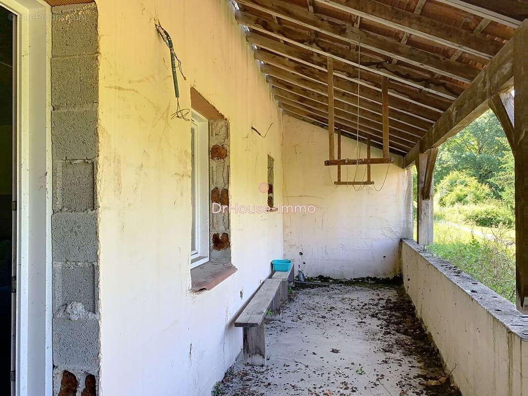 Maison à SAINT-VITE