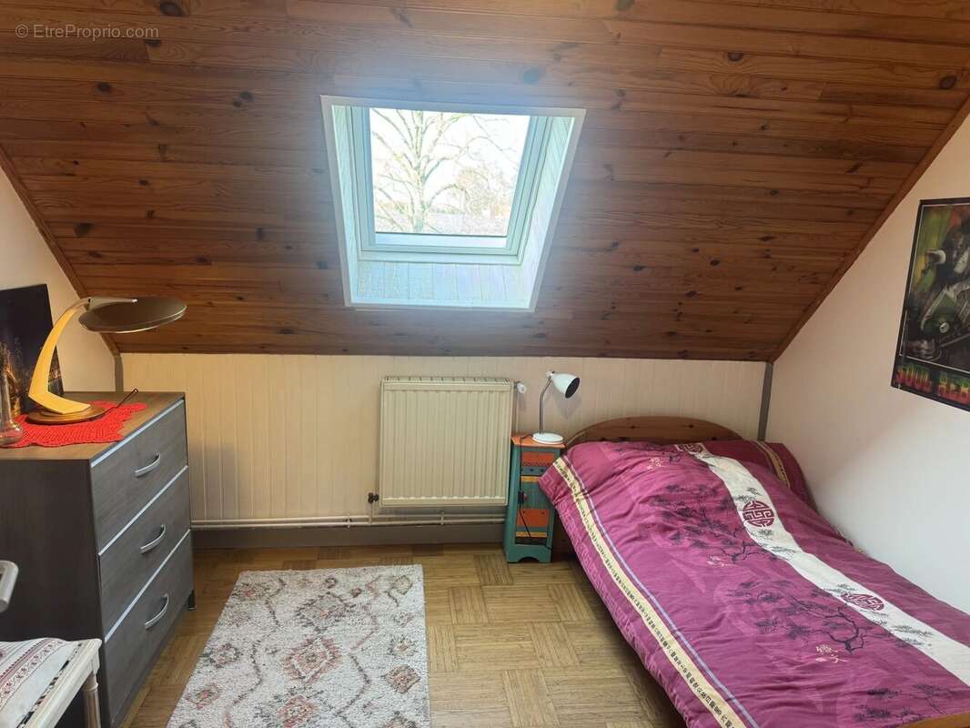 Maison à BERTEAUCOURT-LES-THENNES