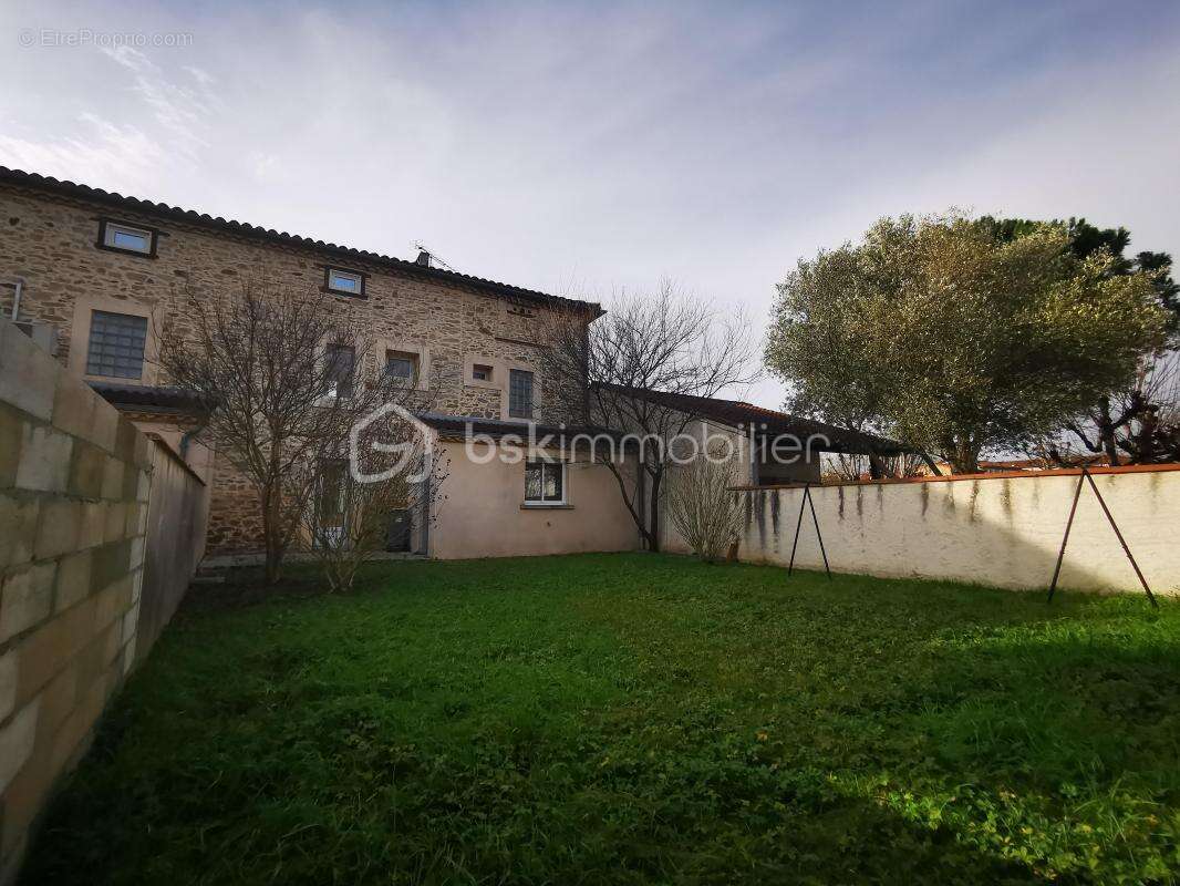 Charmante maison en pierre à Revel, parfaite pour la vie citadine ! - photo 2