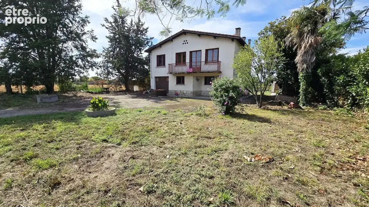 Maison à CALMONT