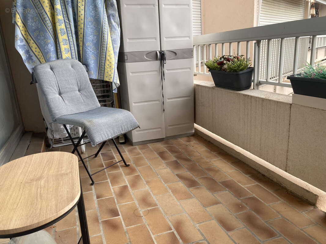 Appartement à HYERES