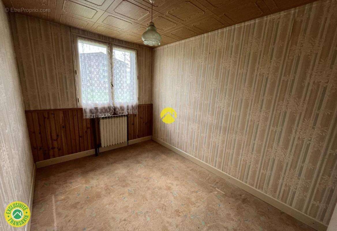 Maison à CHATEAUNEUF-SUR-CHER