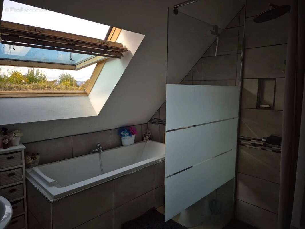 Maison 4 pièces 104m2 - photo 4
