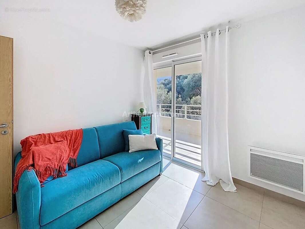 Appartement à L'ILE-ROUSSE