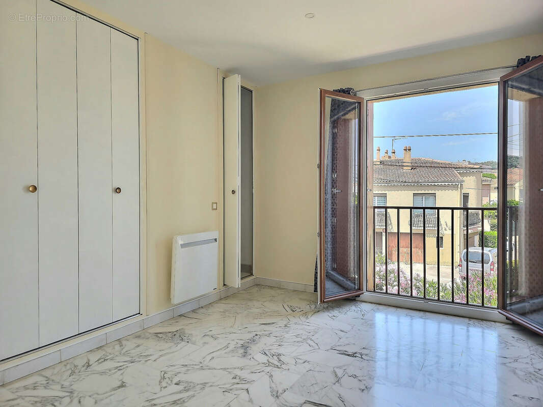 Appartement à HYERES
