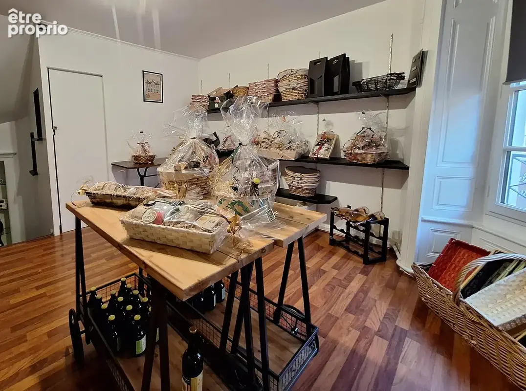 Immeuble à vendre centre ville de  LAVAL (53) - photo 3