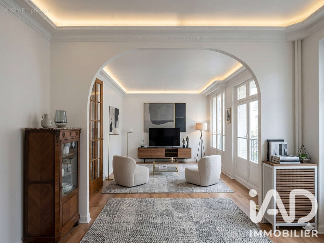 Appartement 83 m² à Paris-16e  - photo 5
