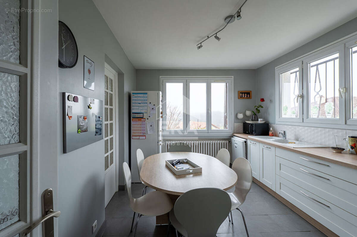 Maison à MORNANT