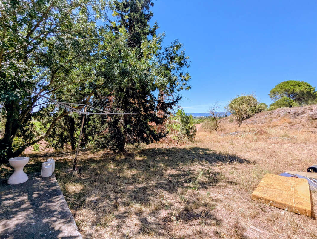 Maison de caractère avec piscine, vue vignes et logement indépendant - photo 13