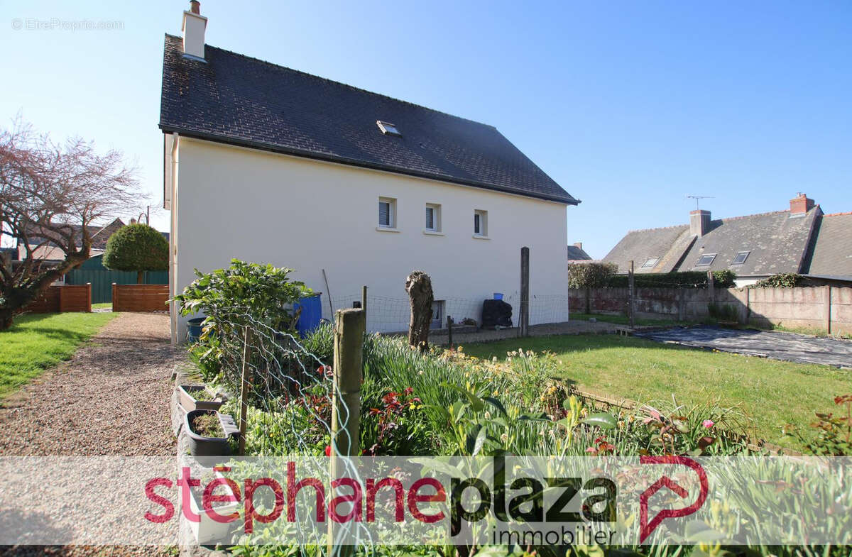 Maison à LOUVIGNE-DE-BAIS