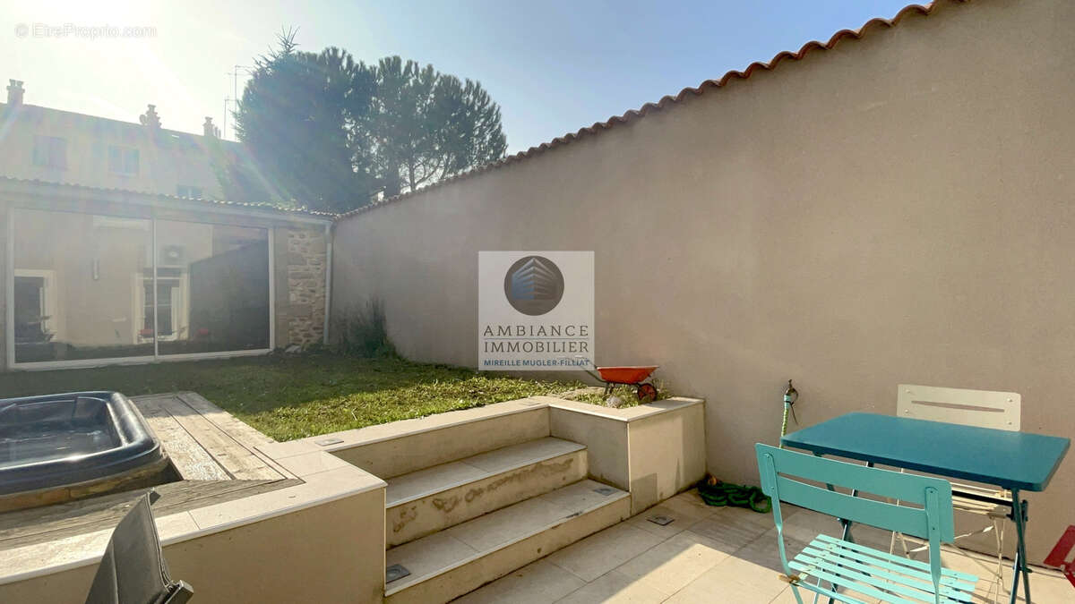 Maison à BOURG-DE-PEAGE