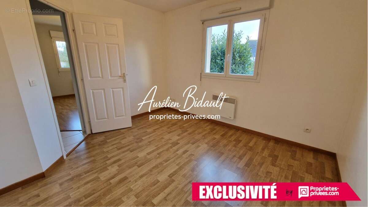 Maison à GROSSOEUVRE