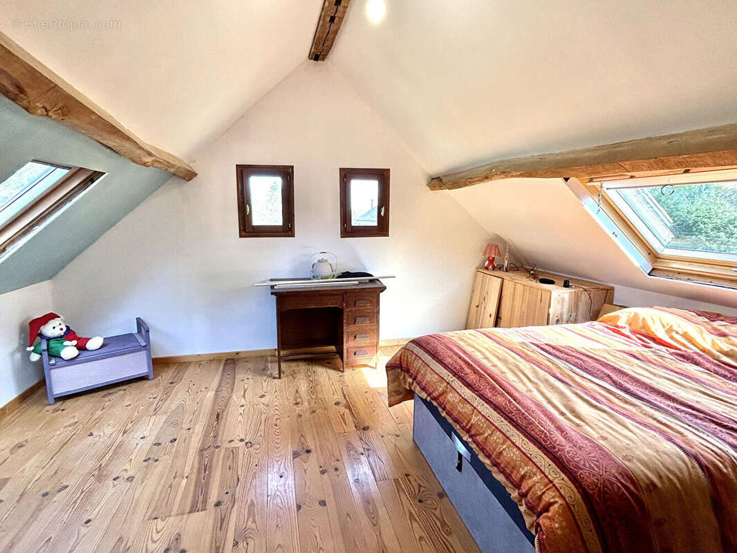 Maison à MESNIL-VERCLIVES