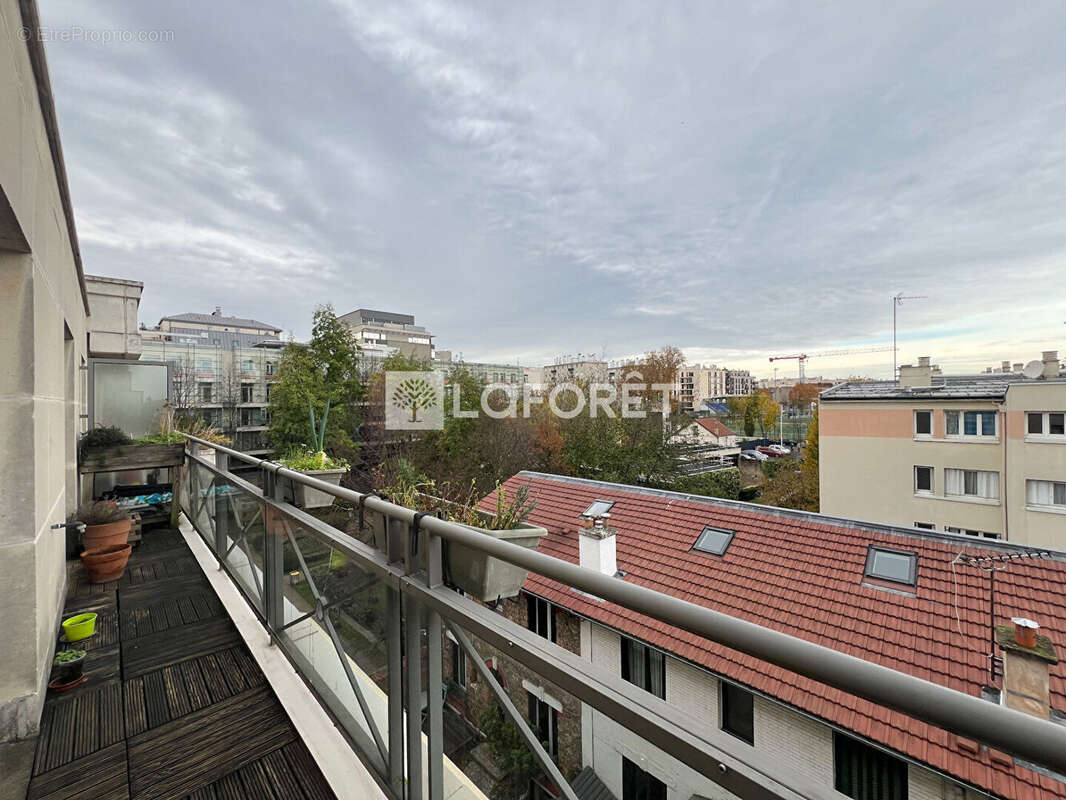 Appartement à MONTROUGE