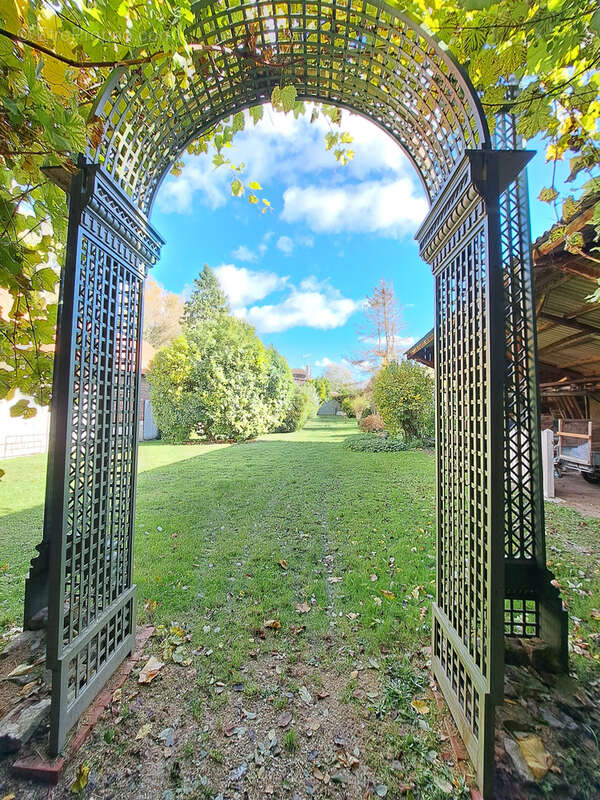 Maison à BRAY-SUR-SEINE