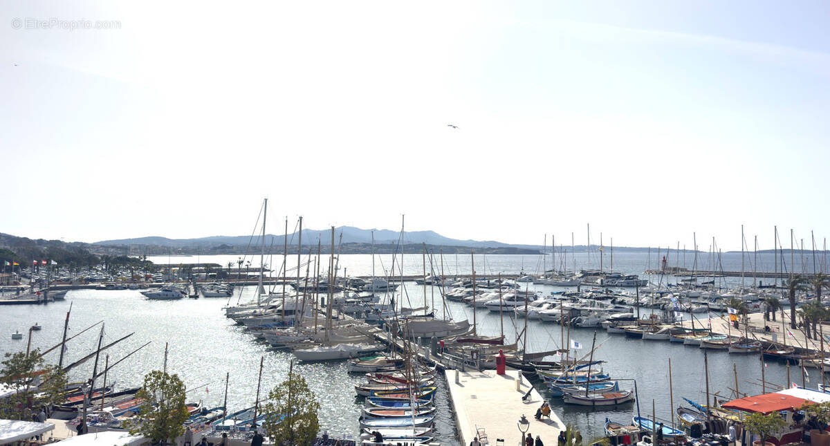 Appartement à SANARY-SUR-MER
