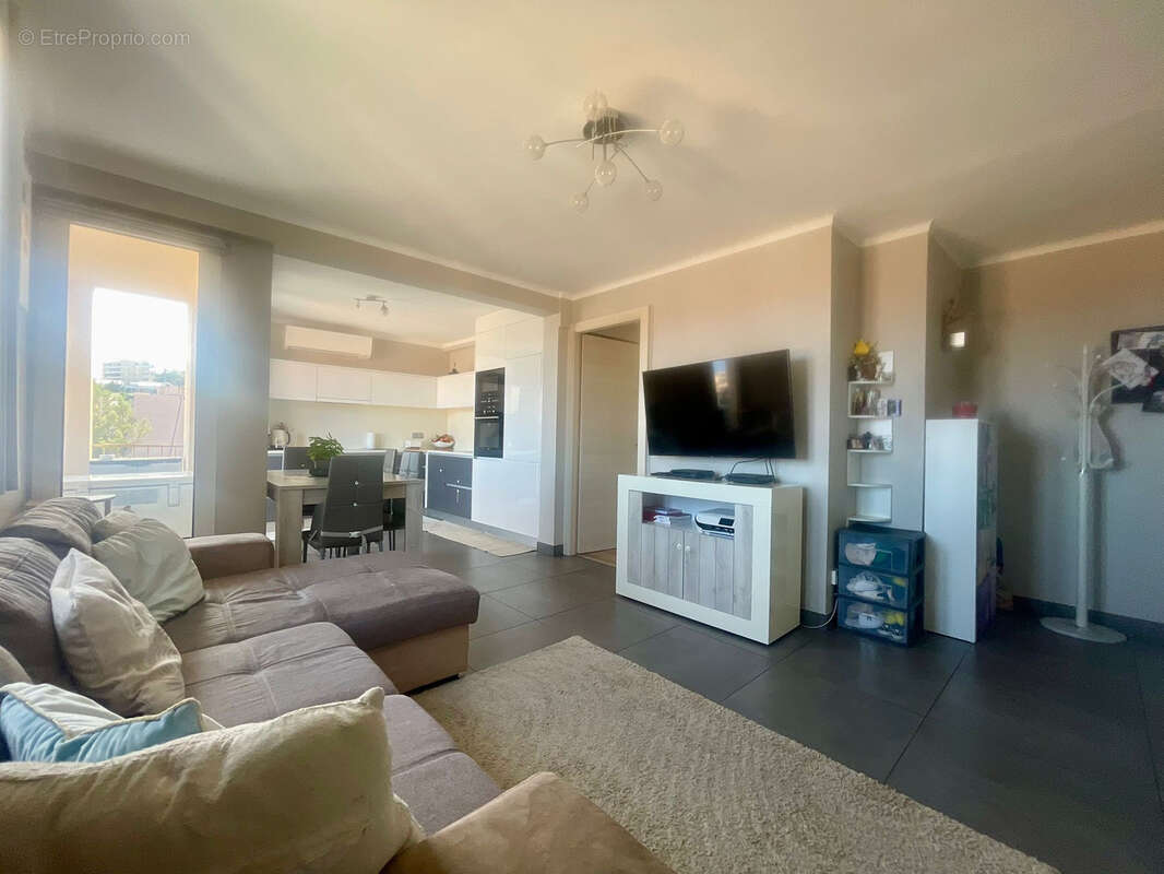 Appartement à BEAUSOLEIL