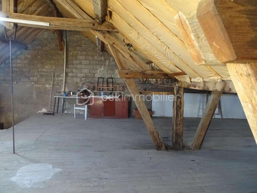 Appartement à COULLONS